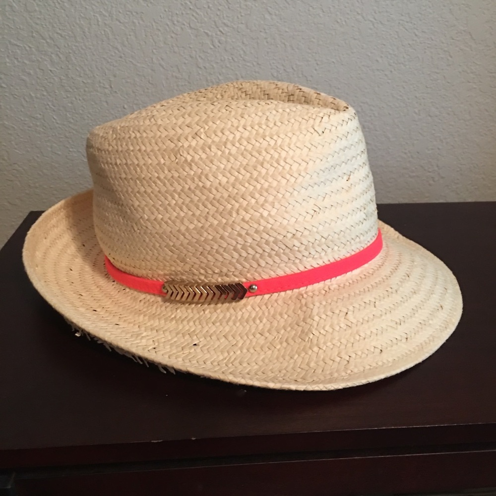 Vince Camuto lightweight straw fedora